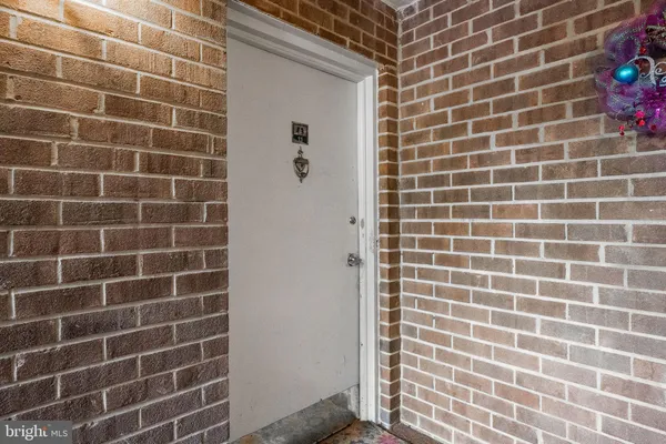 $380,000 | 1423 Northgate Square, Unit 142311C, Reston, VA 20190