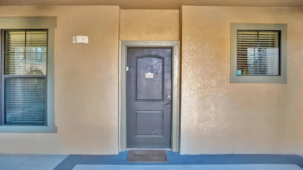 a view of an entryway of the house