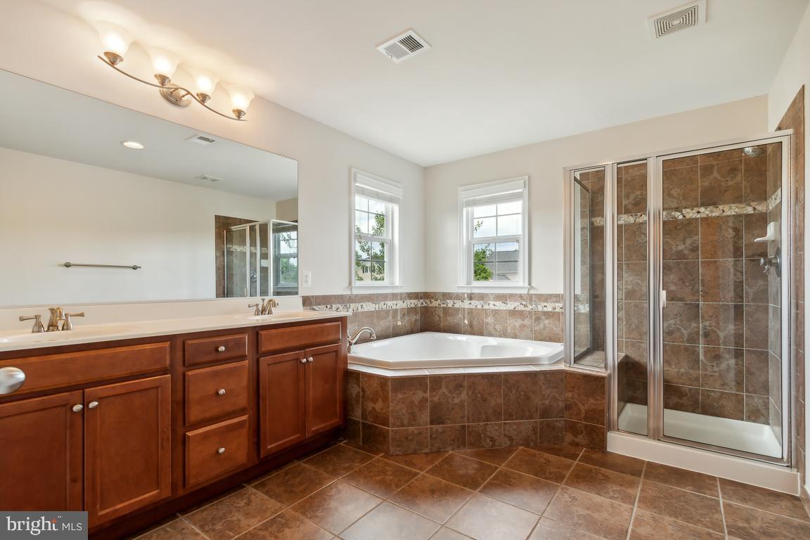 42021 Ural Drive Aldie, VA 20105 - Photo 18 of 48