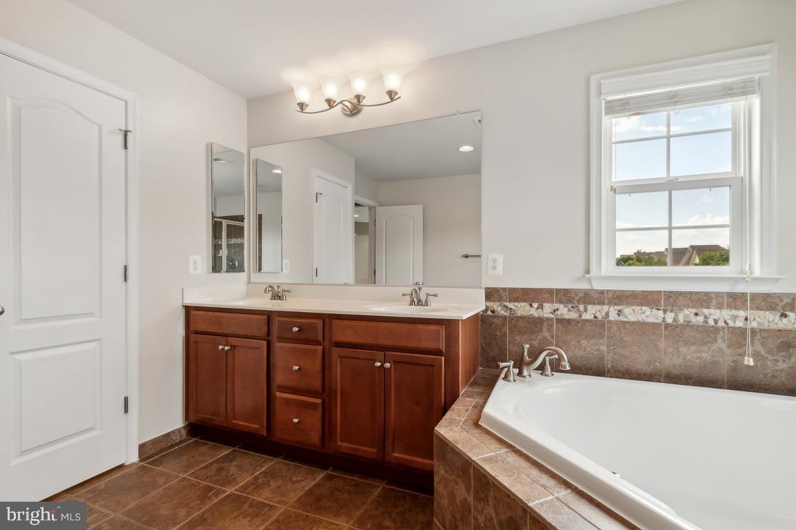 42021 Ural Drive Aldie, VA 20105 - Photo 19 of 48