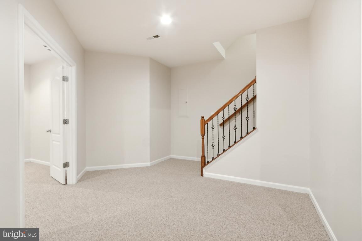 42021 Ural Drive Aldie, VA 20105 - Photo 34 of 48