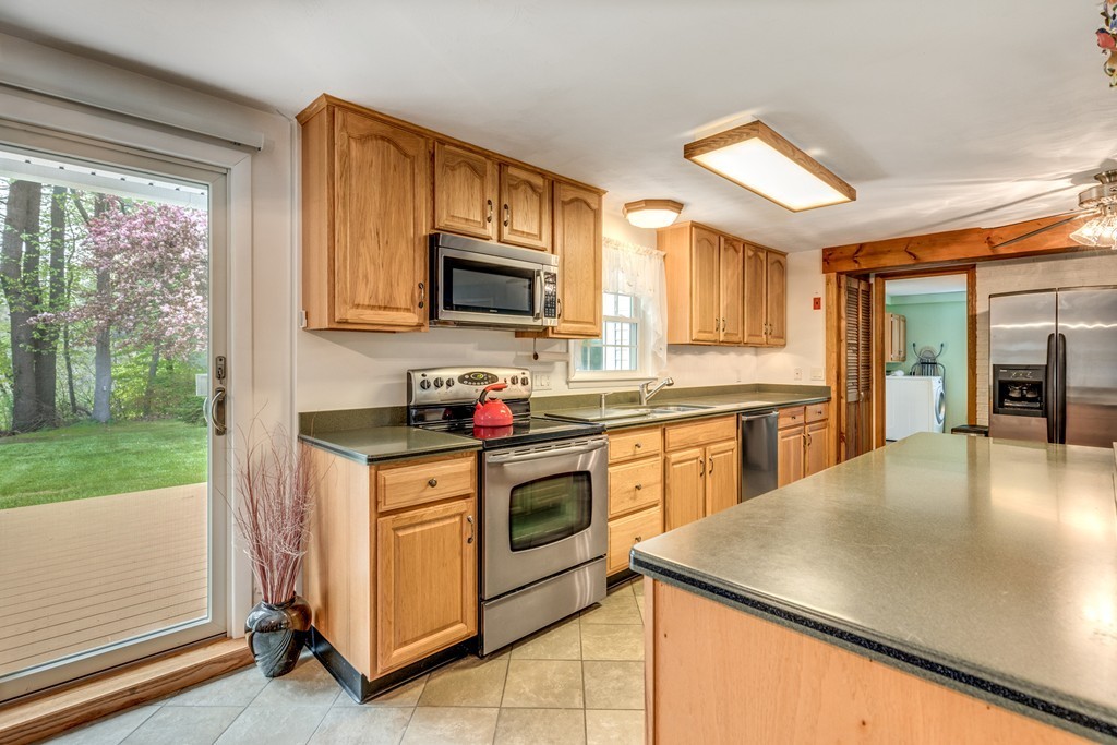 20 Temi Road Beverly, MA 01915 - Photo 10 of 25 Gallery Image 10