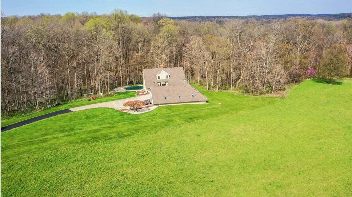 9342 Pasco-Montra Road Sidney, OH 45365 - Photo 5 of 49 20220429191130085048000000-o