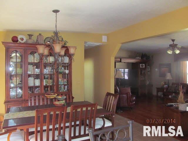 16161 Corinth Road Marion, IL 62959 - Photo 8 of 32