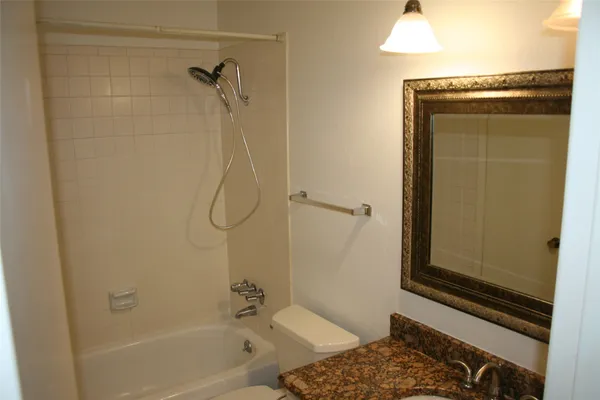 $1,600 | 8210 Bent Tree Road, Unit 113, Austin, TX 78759