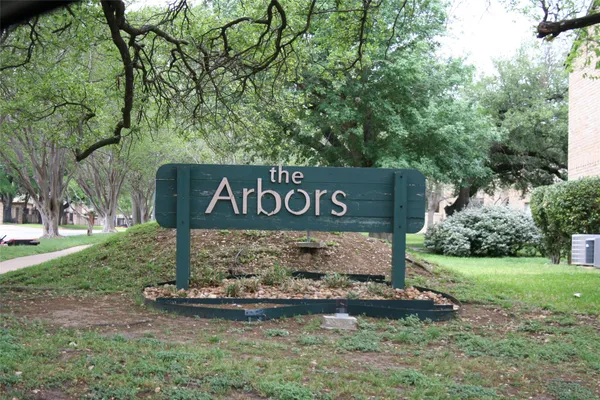 $1,600 | 8210 Bent Tree Road, Unit 113, Austin, TX 78759