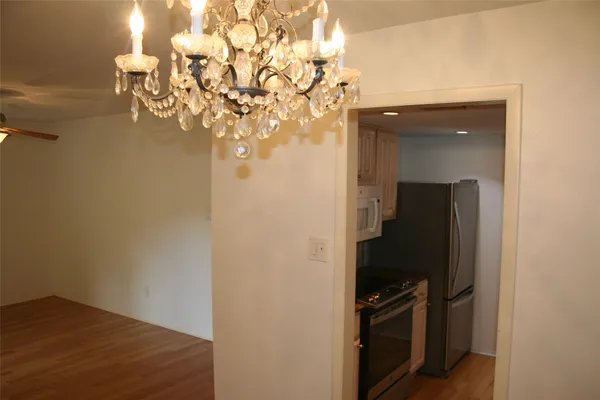 $1,600 | 8210 Bent Tree Road, Unit 113, Austin, TX 78759