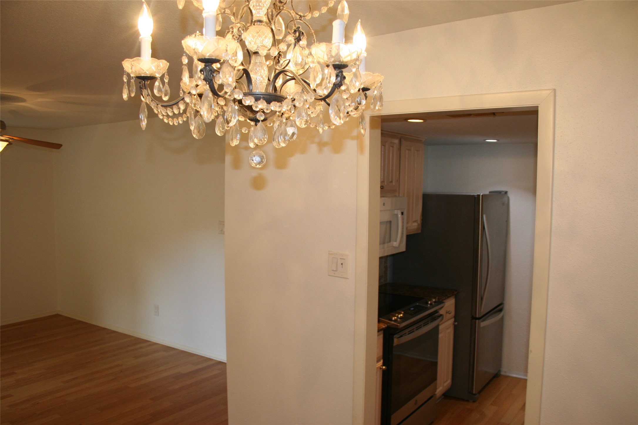 8210 Bent Tree Road, Unit 113 Austin, TX 78759 - Photo 4 of 16