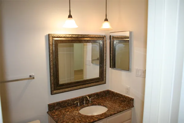 $1,600 | 8210 Bent Tree Road, Unit 113, Austin, TX 78759