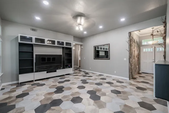 $575,000 | 2531 Scott Avenue, Clovis, CA 93611