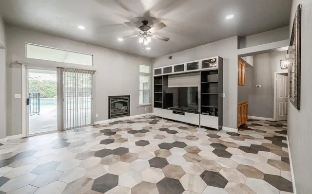 $575,000 | 2531 Scott Avenue, Clovis, CA 93611