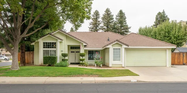 $575,000 | 2531 Scott Avenue, Clovis, CA 93611