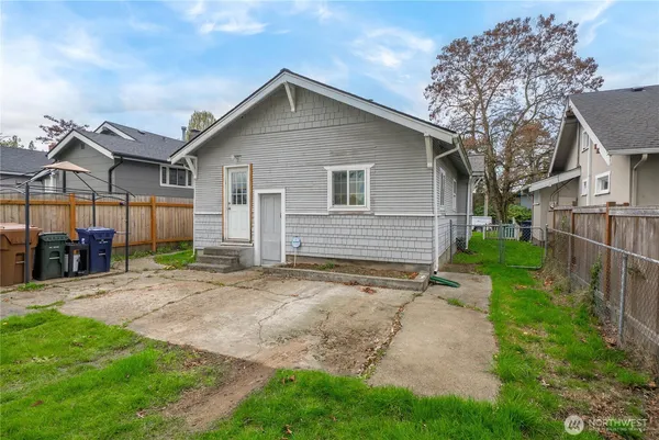 $325,000 | 3805 A Street, Tacoma, WA 98418
