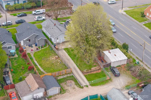 $325,000 | 3805 A Street, Tacoma, WA 98418