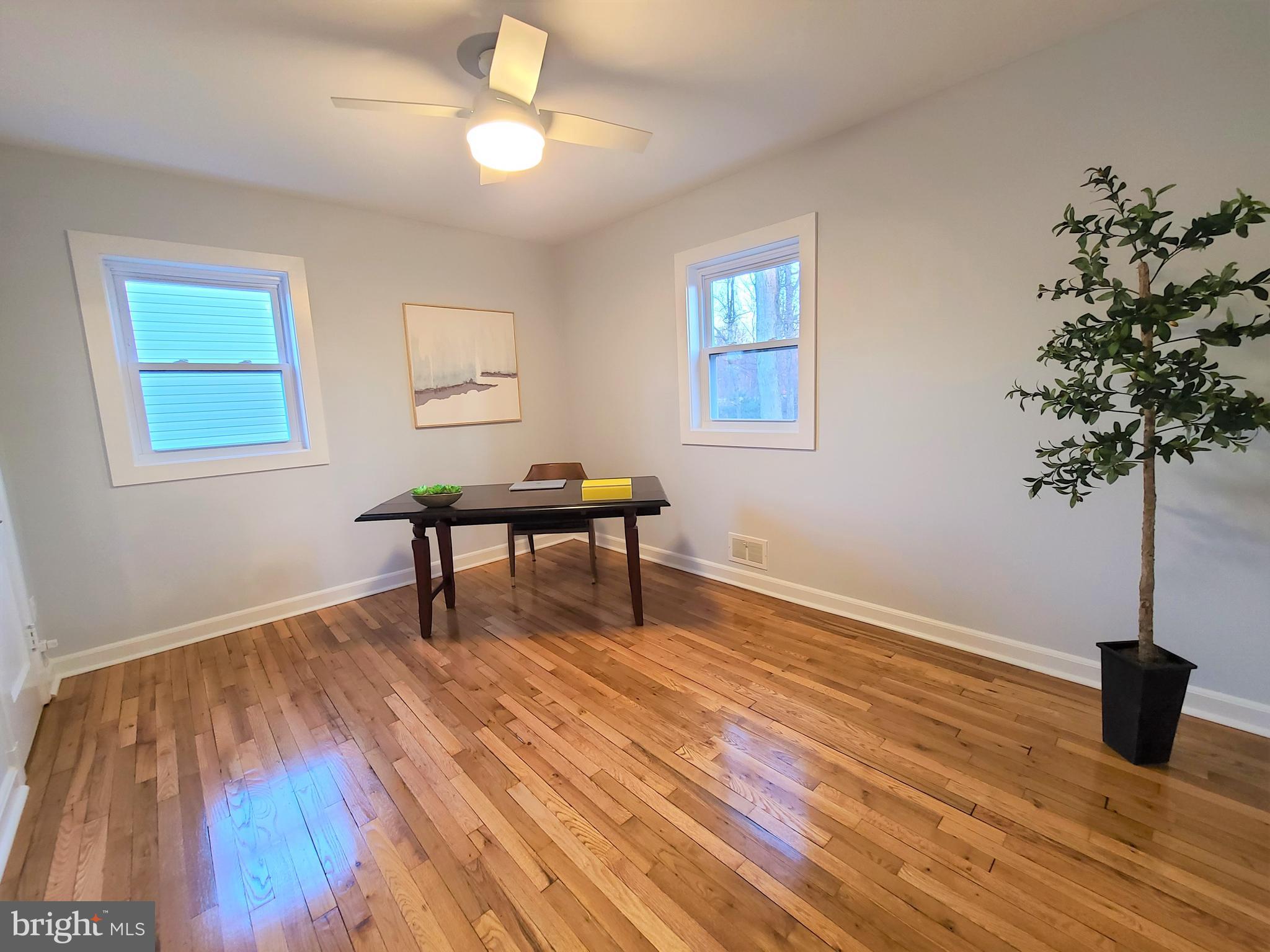 1504 Gridley Lane Silver Spring, MD 20902 - Photo 12 of 25 Main level bedroom #1