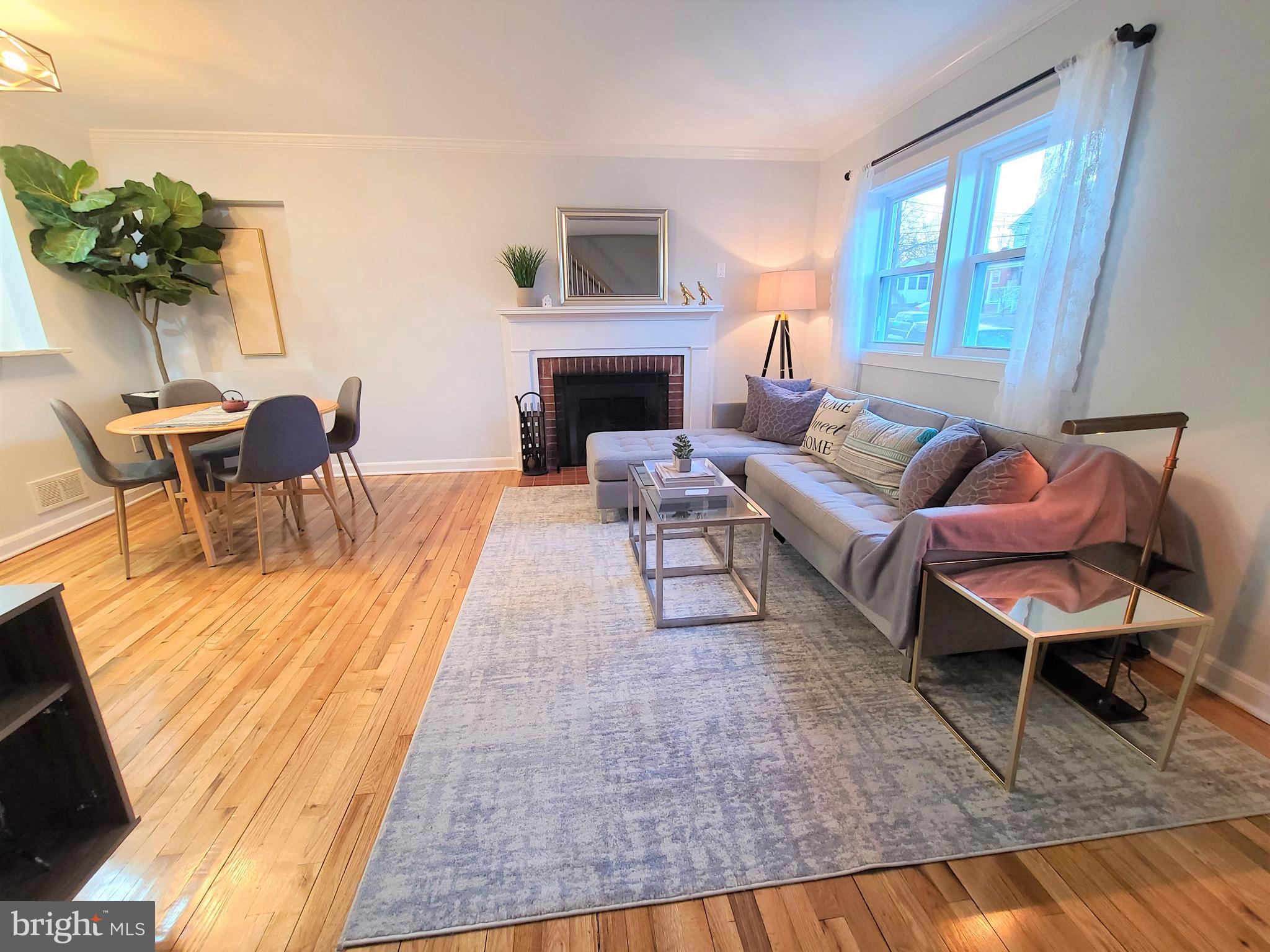 1504 Gridley Lane Silver Spring, MD 20902 - Photo 4 of 25 Bright + Open layout + hardwood floors +fireplace