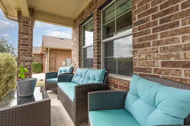 $264,999 | 13708 Sierra Wind Lane, Elgin, TX 78621