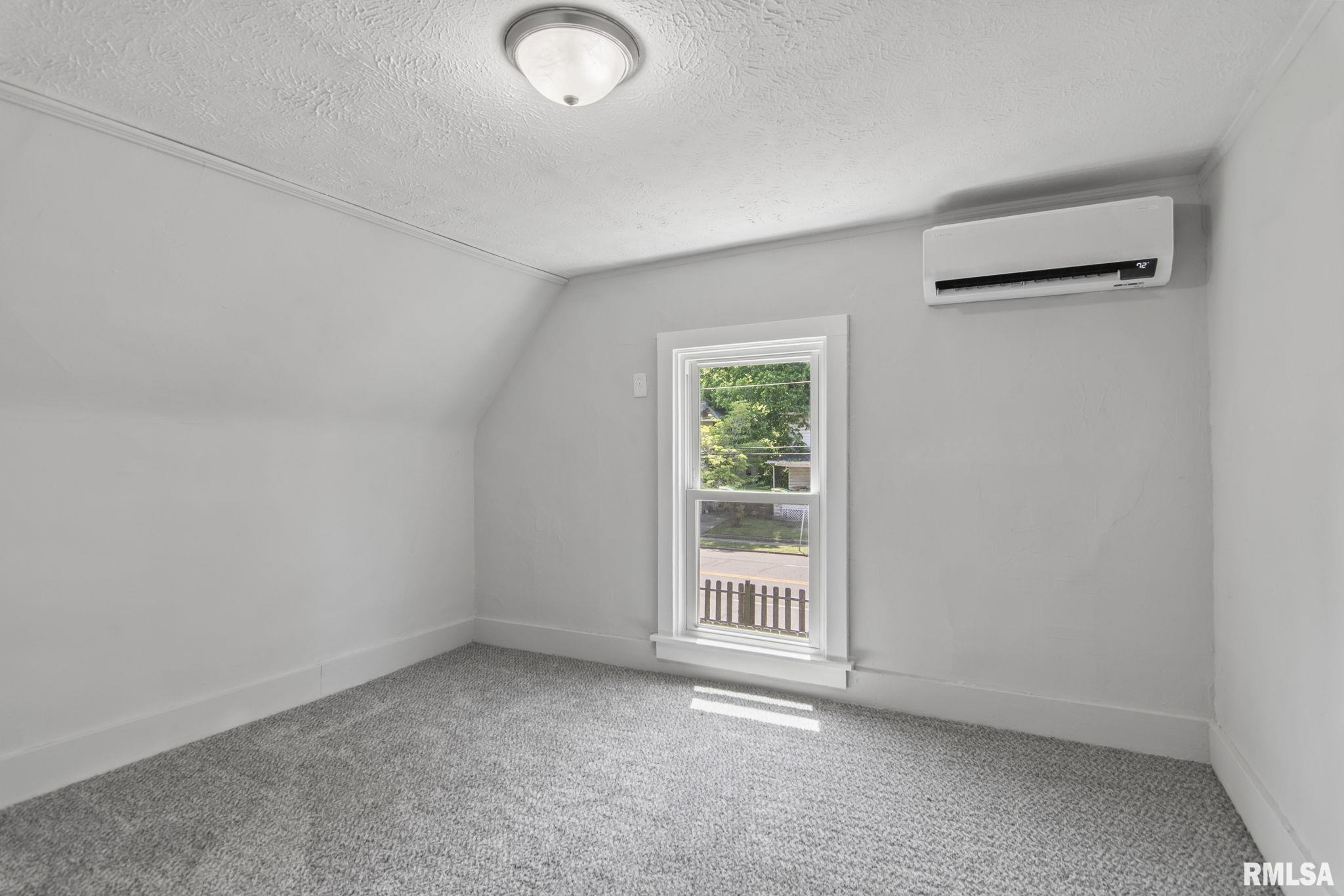 718 South State Street Springfield, IL 62704 - Photo 20 of 33