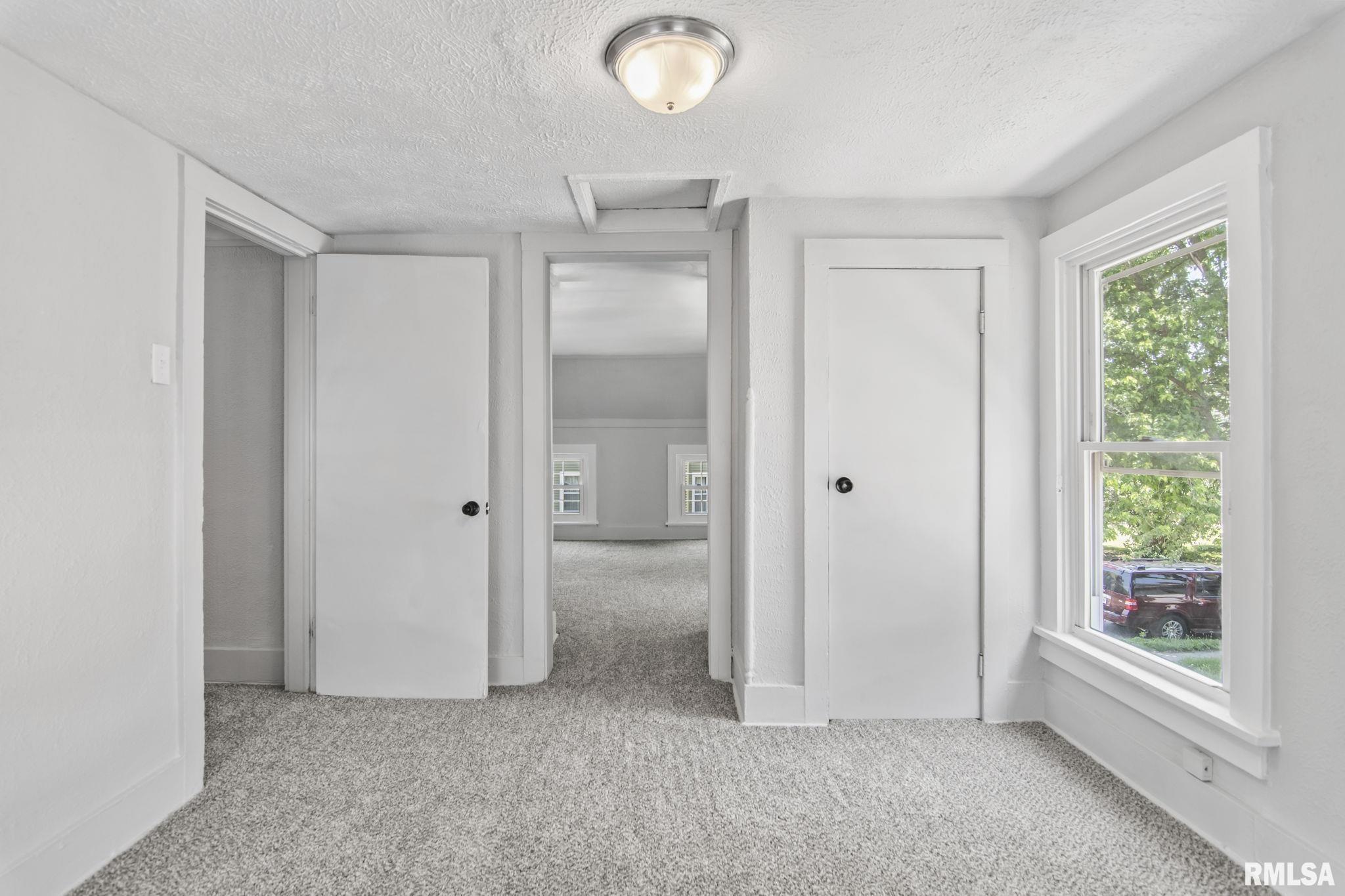 718 South State Street Springfield, IL 62704 - Photo 23 of 33