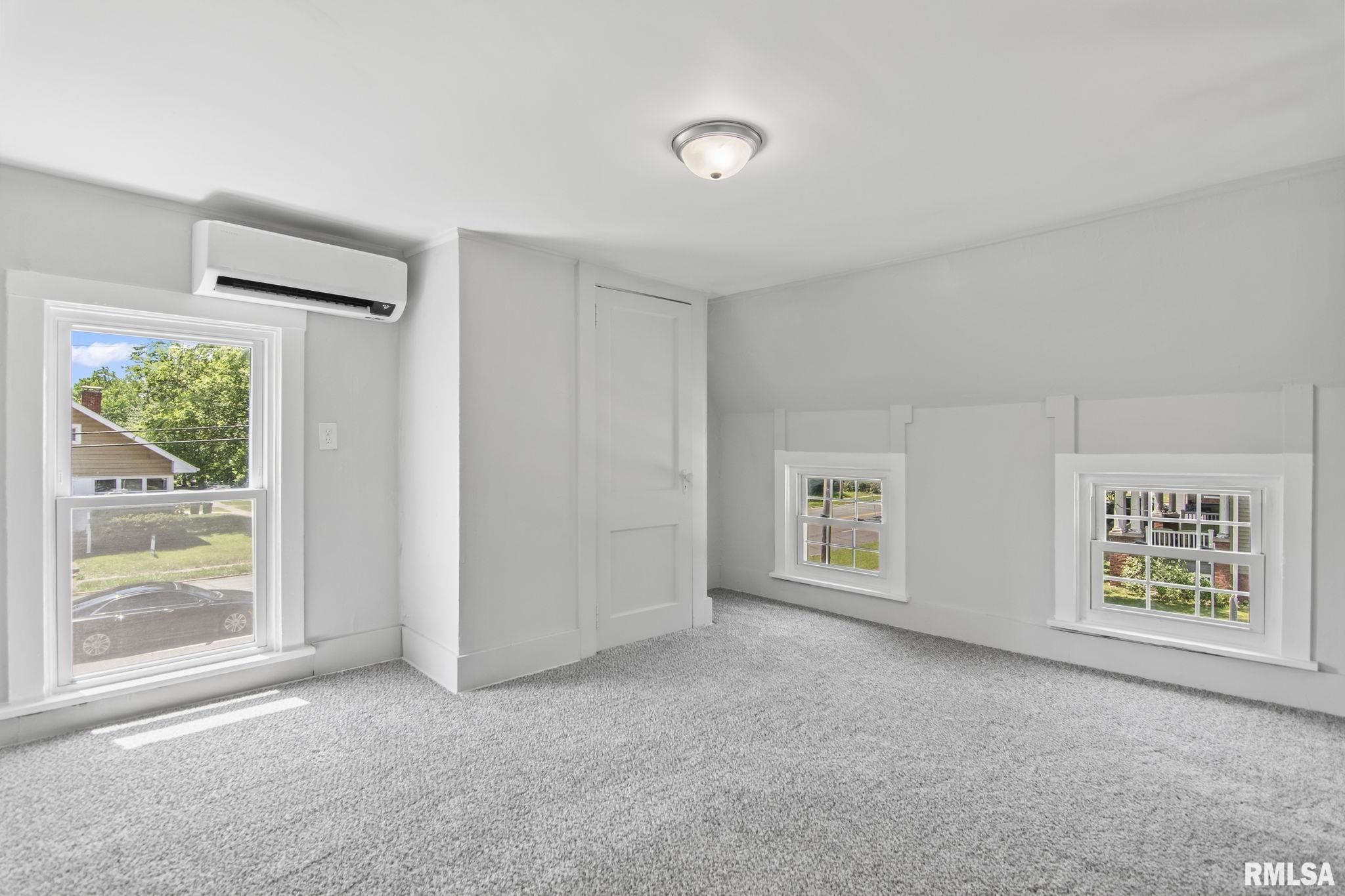 718 South State Street Springfield, IL 62704 - Photo 26 of 33