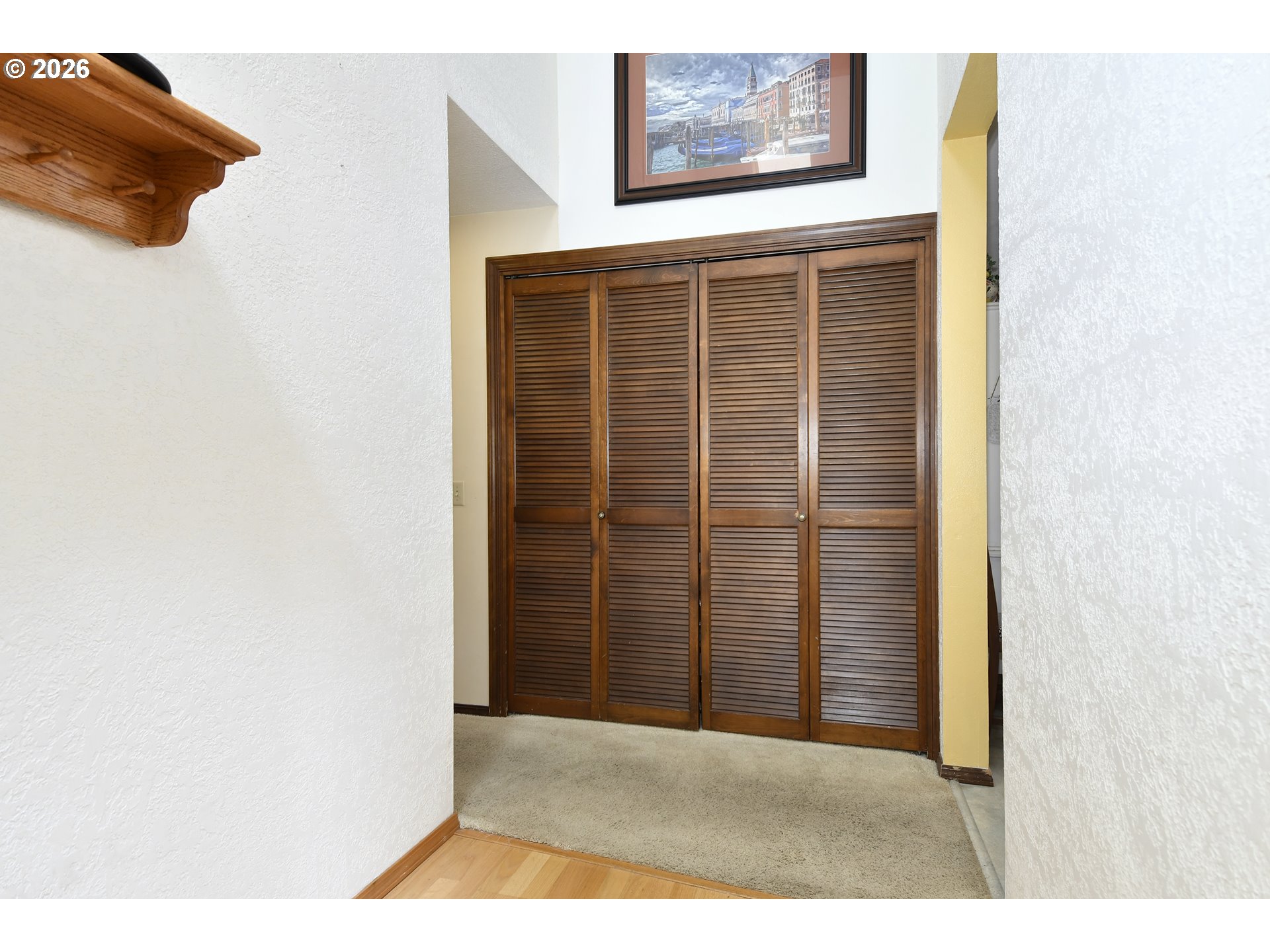 18190 Davis Street Sandy, OR 97055 - Photo 9 of 35 Entrance/Foyer