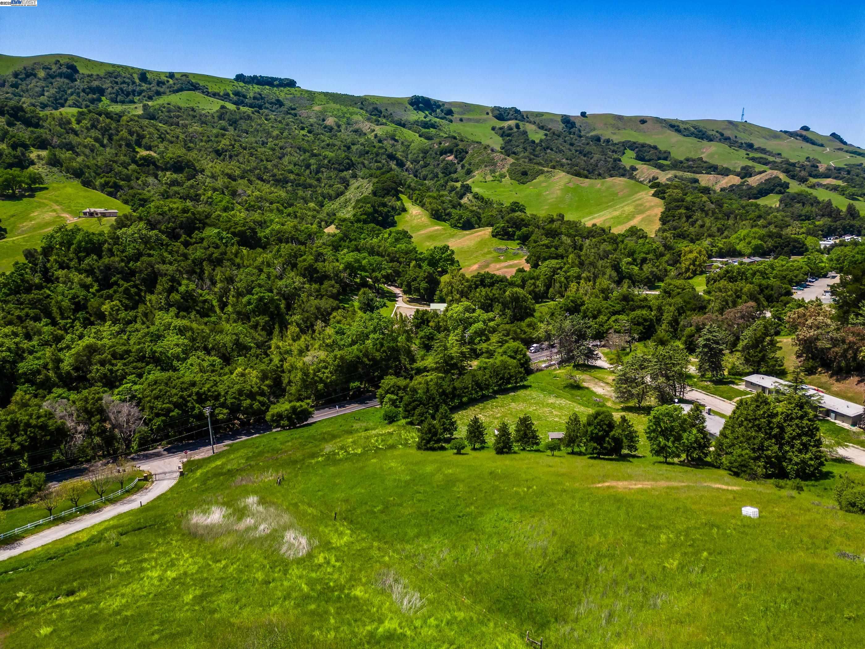 0 Bollinger Estates San Ramon, CA 94583 - Photo 13 of 17 a view of a lush green space