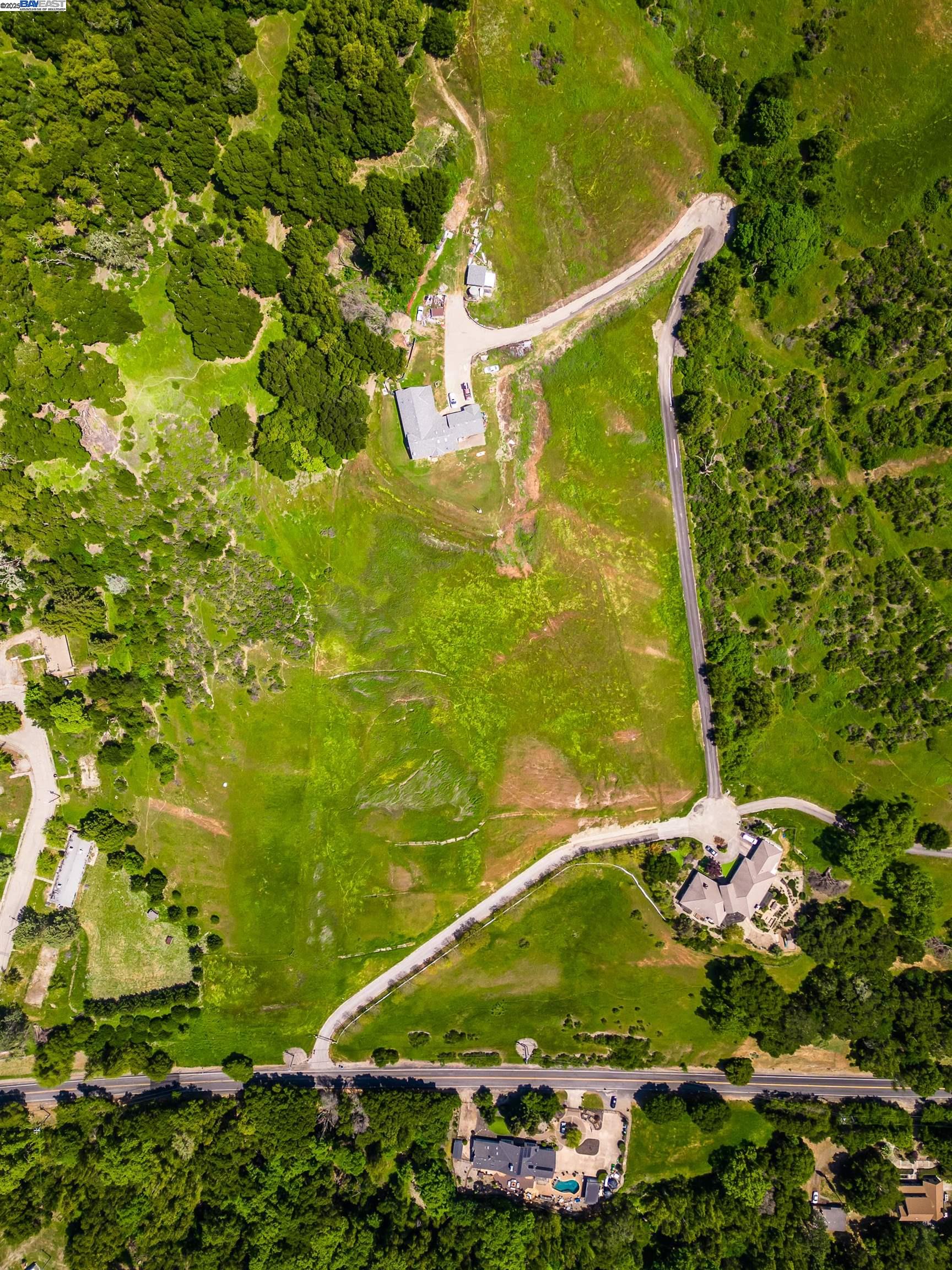 0 Bollinger Estates San Ramon, CA 94583 - Photo 5 of 17 a view of a yard