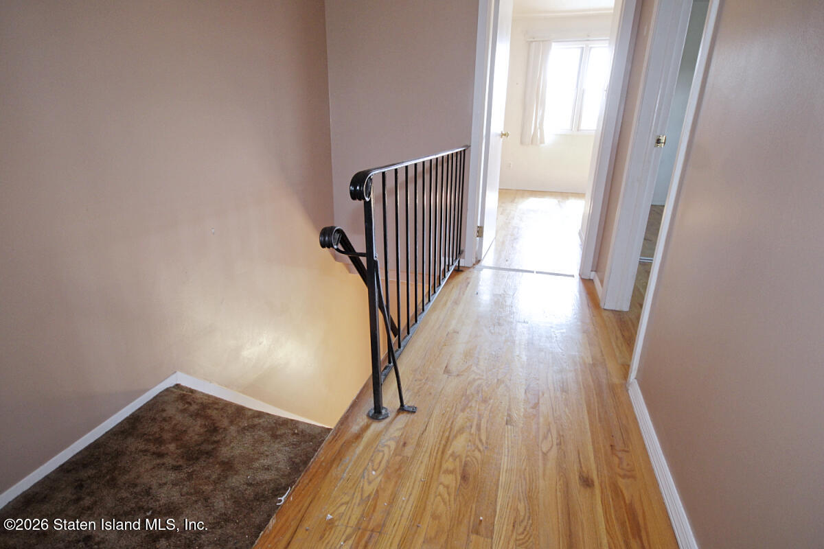 5 Abbey Road Staten Island, NY 10308 - Photo 12 of 24 IMG_7283
