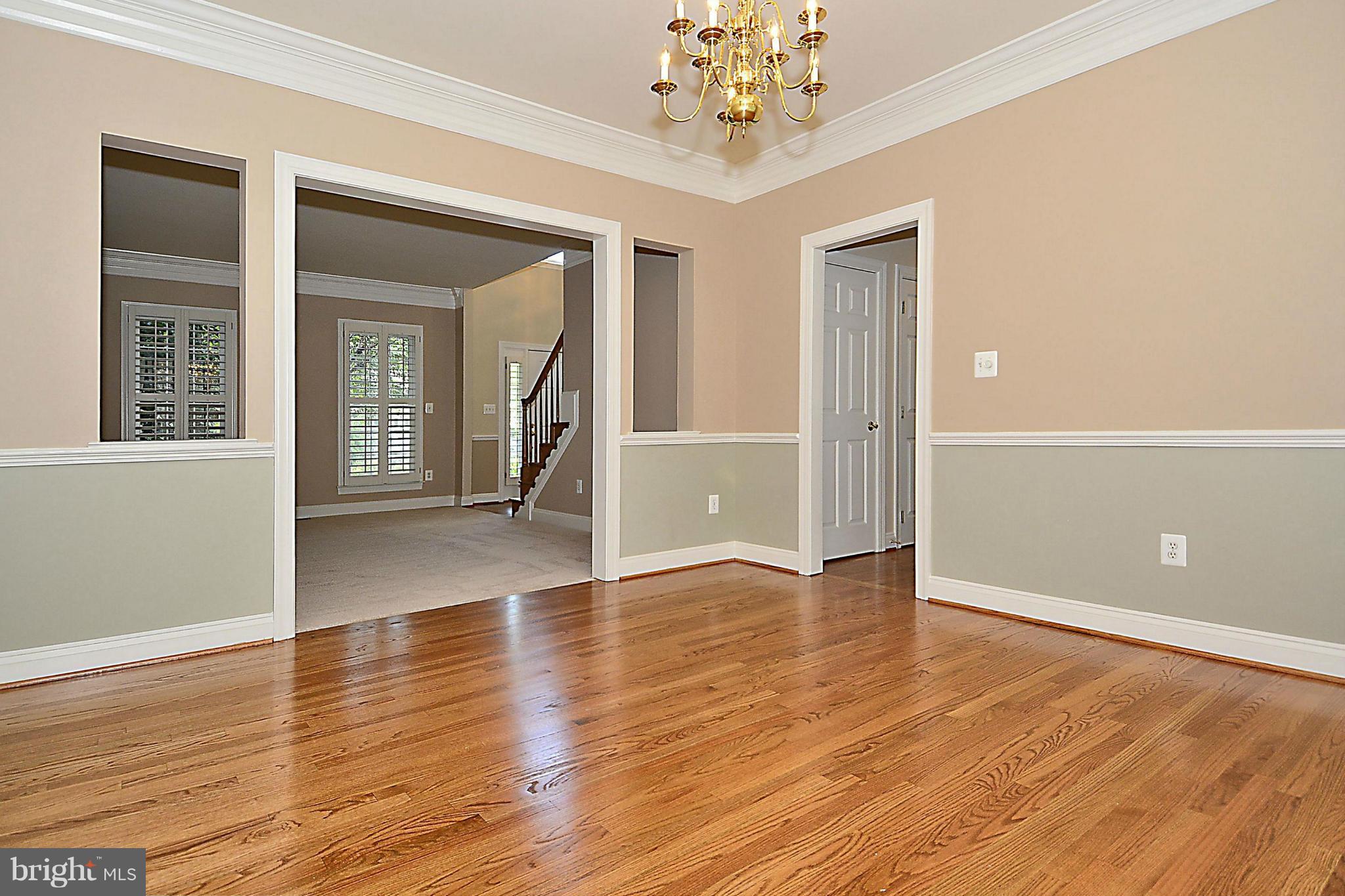 8763 Center Road Springfield, VA 22152 - Photo 7 of 30 Dining Room