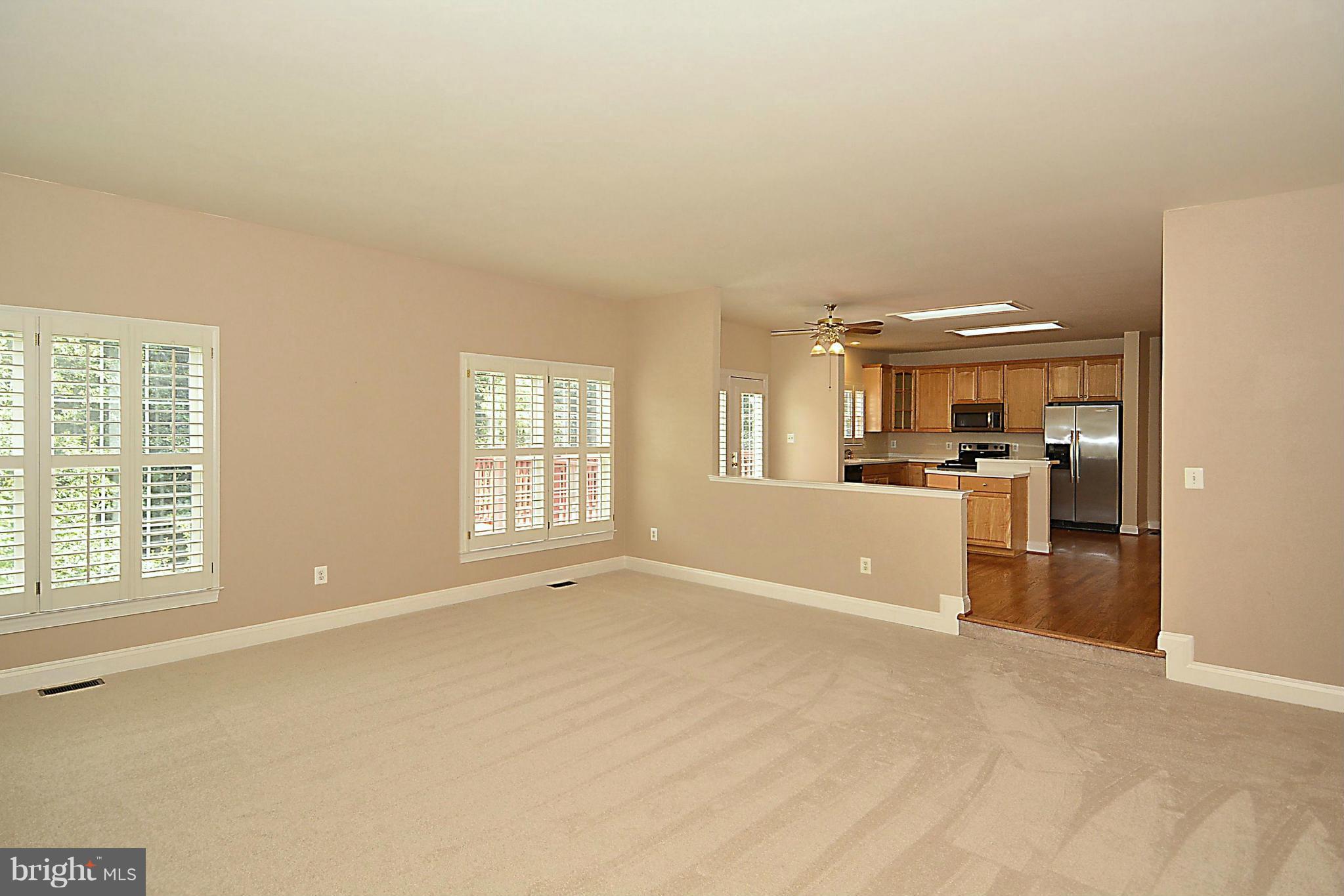 8763 Center Road Springfield, VA 22152 - Photo 9 of 30 Family Room