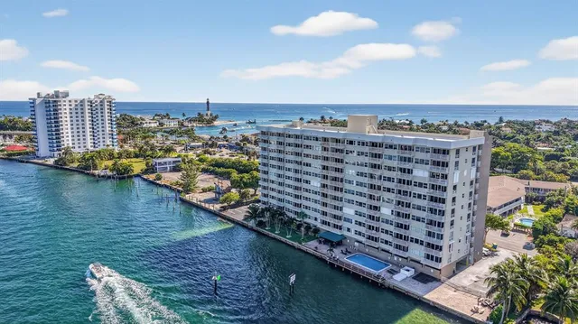 $324,900 | 2611 North Riverside Drive, Unit 304, Pompano Beach, FL 33062
