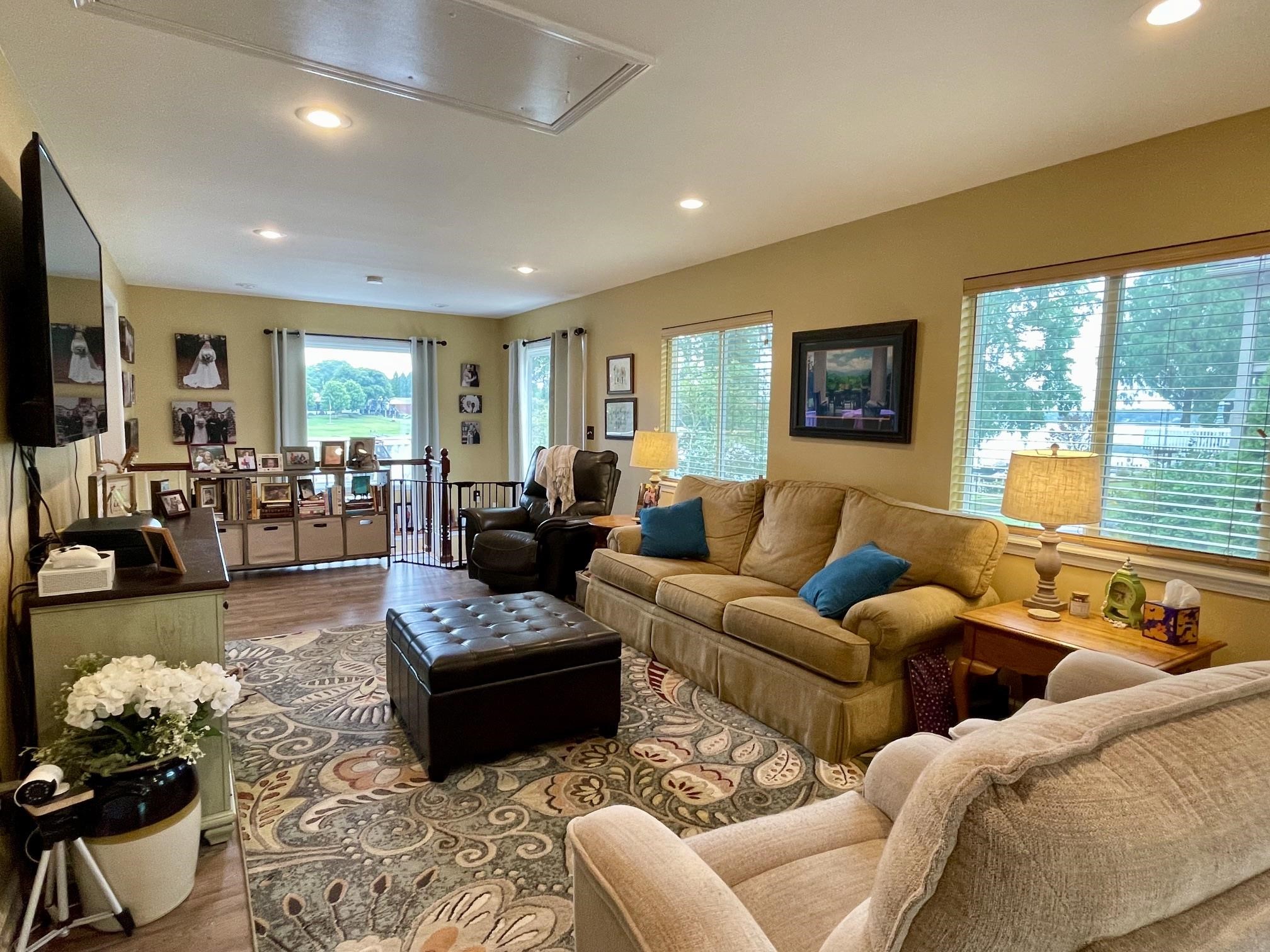155 Lakeview Drive Inman, SC 29349 - Photo 7 of 26