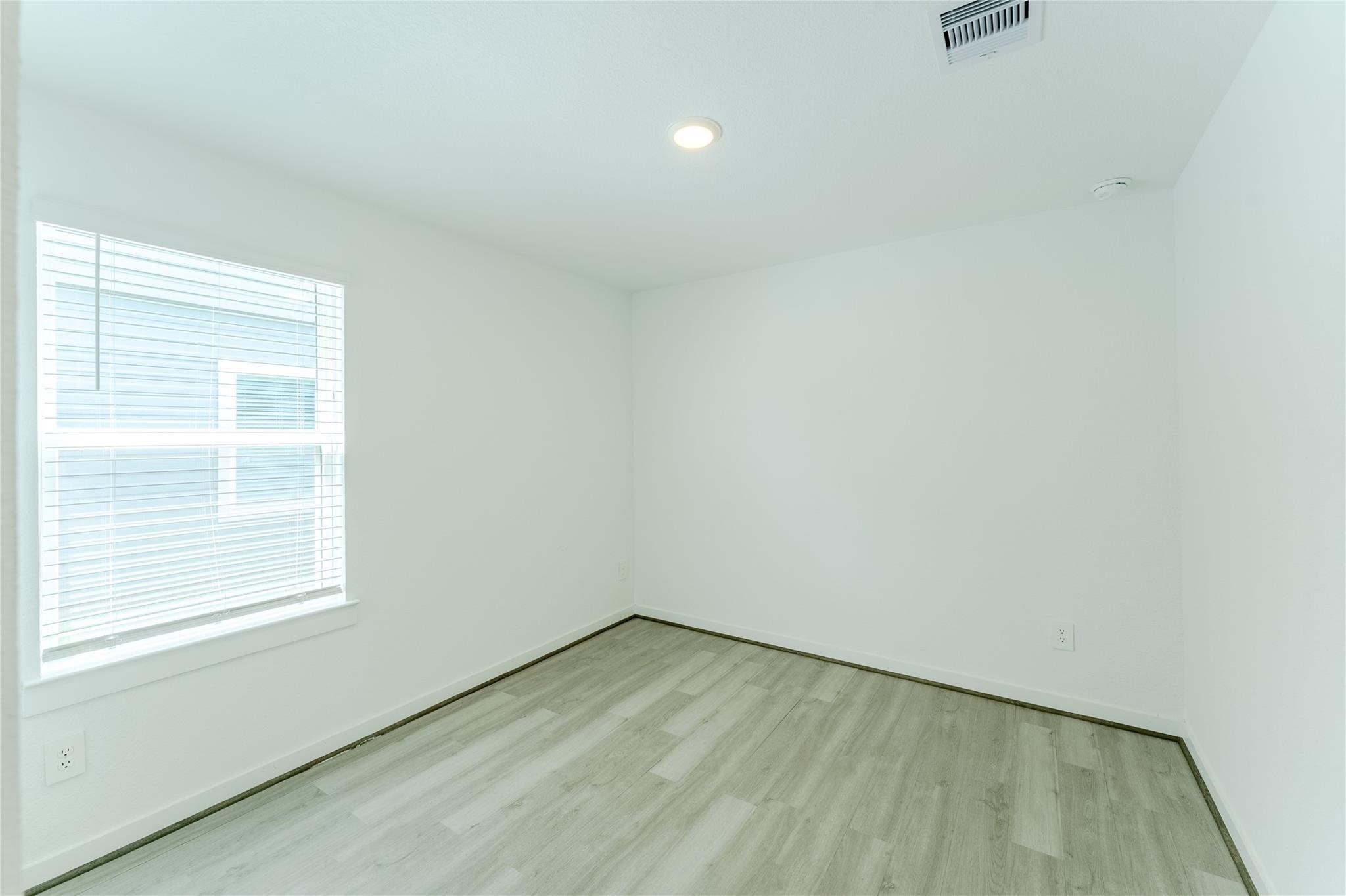 31714 Brandon Ml Trail Fulshear, TX 77441 - Photo 20 of 31 Bedroom #3