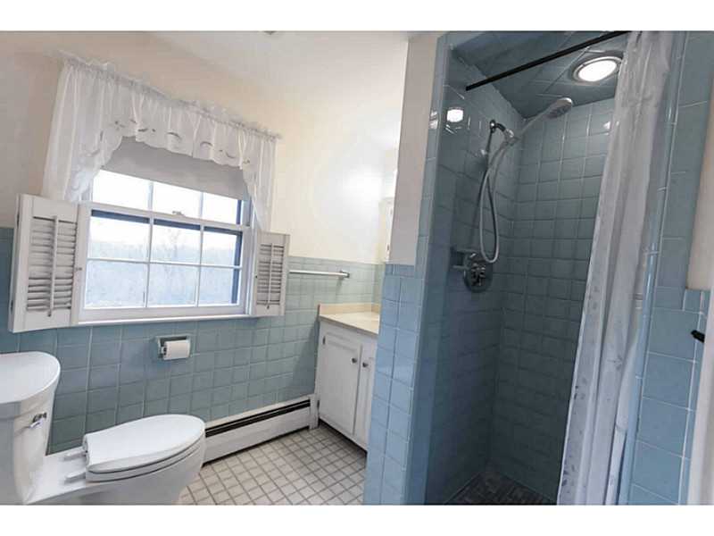 25 Plateau Road Westerly, RI 02891 - Photo 17 of 25 Master Bath/Spa.