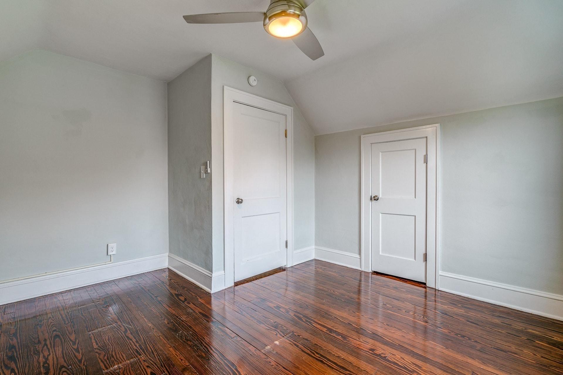 2517 Tillett Road Southwest Roanoke, VA 24015 - Photo 14 of 28 018-308443-41122019-190_1_2_3_4_7573104
