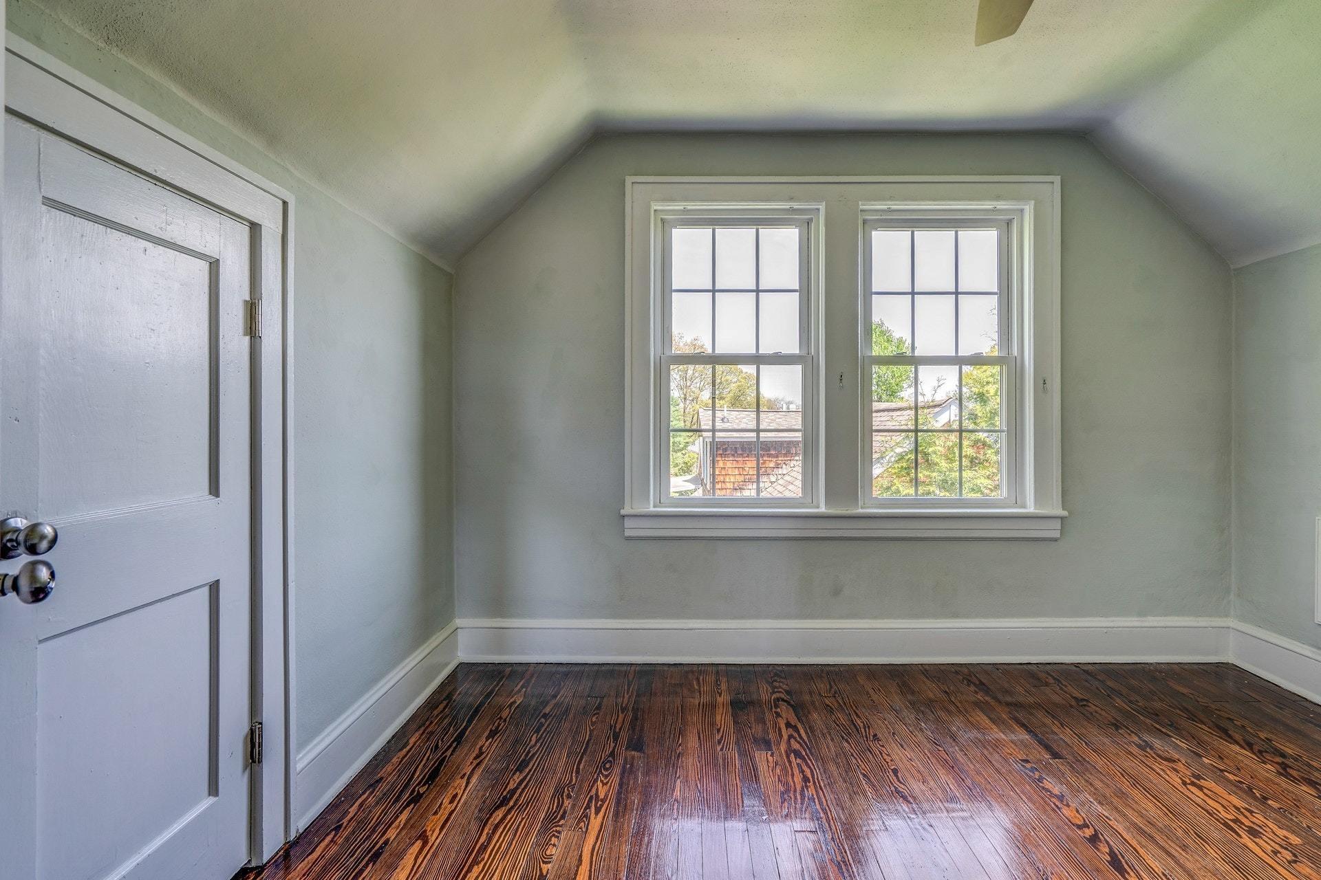 2517 Tillett Road Southwest Roanoke, VA 24015 - Photo 15 of 28 016-308443-DSC09631_2_3_4_5_7598086