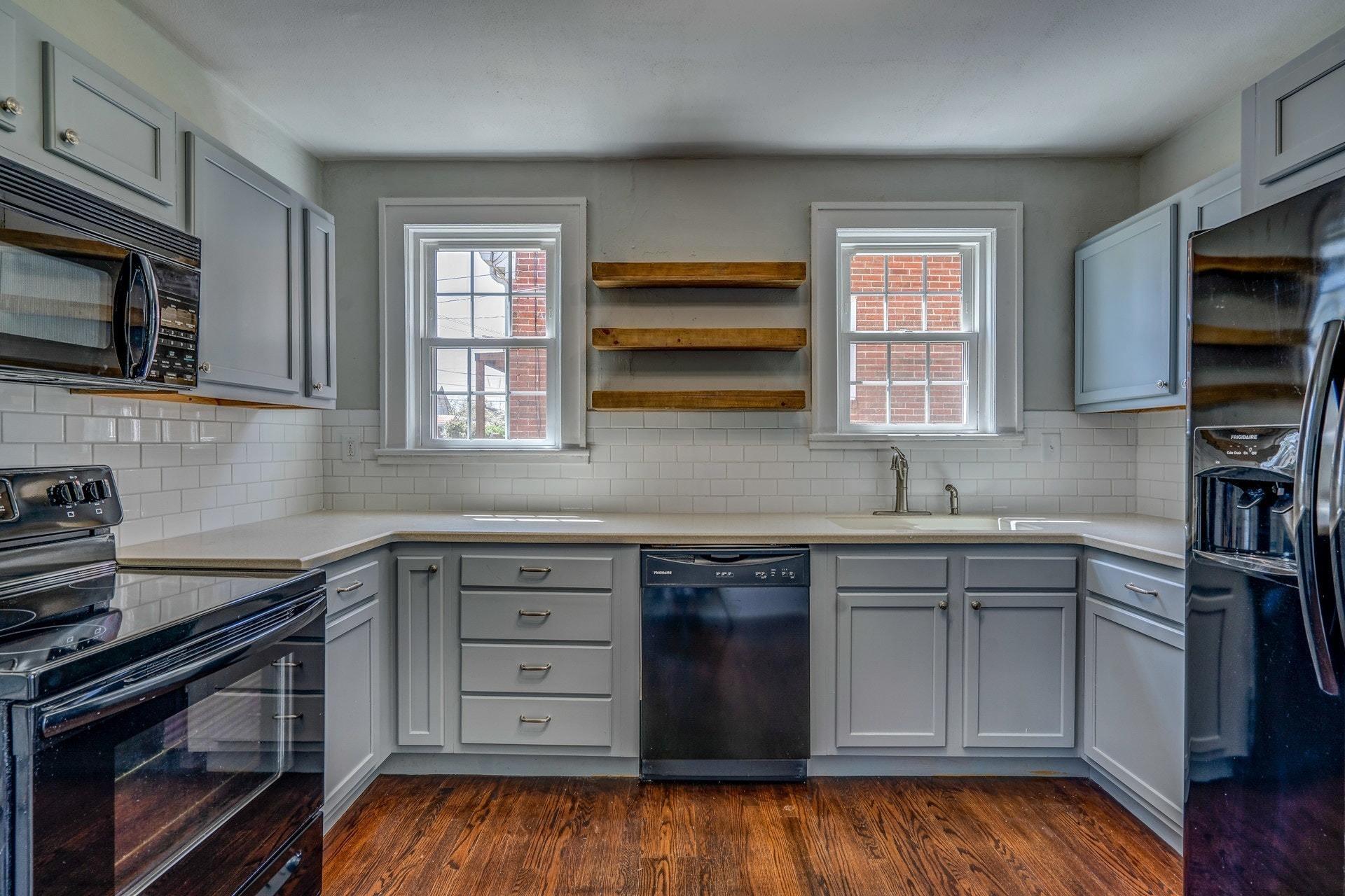 2517 Tillett Road Southwest Roanoke, VA 24015 - Photo 9 of 28 008-308443-DSC09646_47_48_49_50_7598090