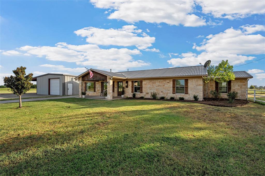 140 Angle Road Waco, TX 76705 - Photo 5 of 40 Gallery Image 5