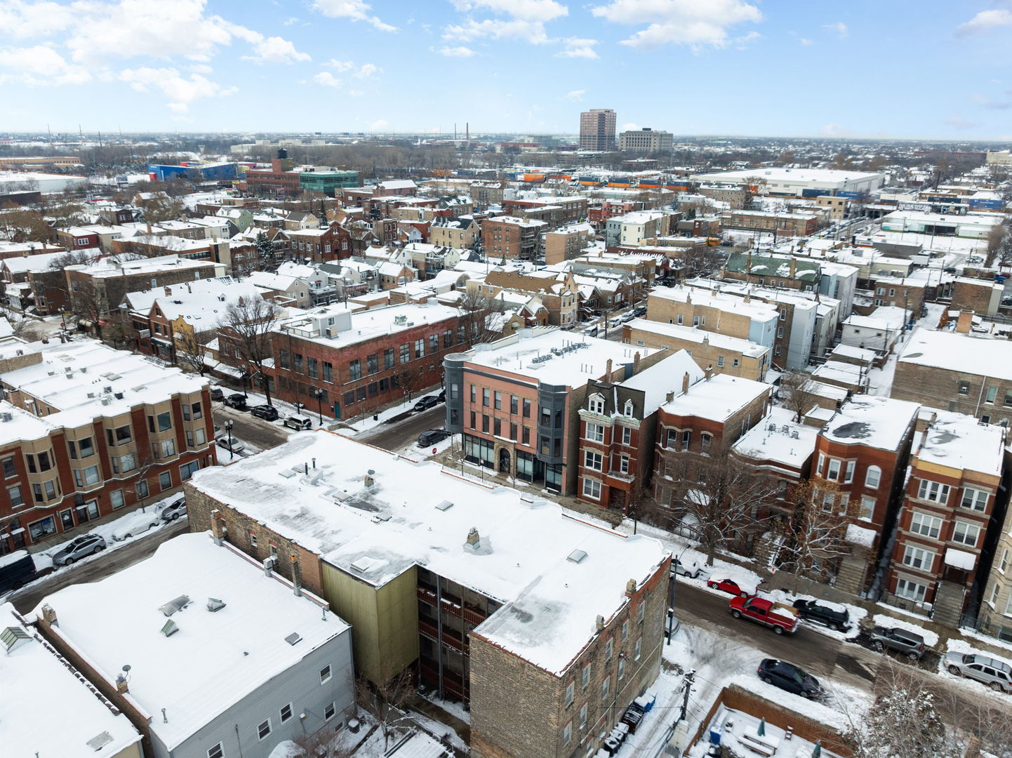 2354 South Oakley Avenue, Unit B2 Chicago, IL 60608 - Photo 21 of 25 an aerial view of a building with parking space