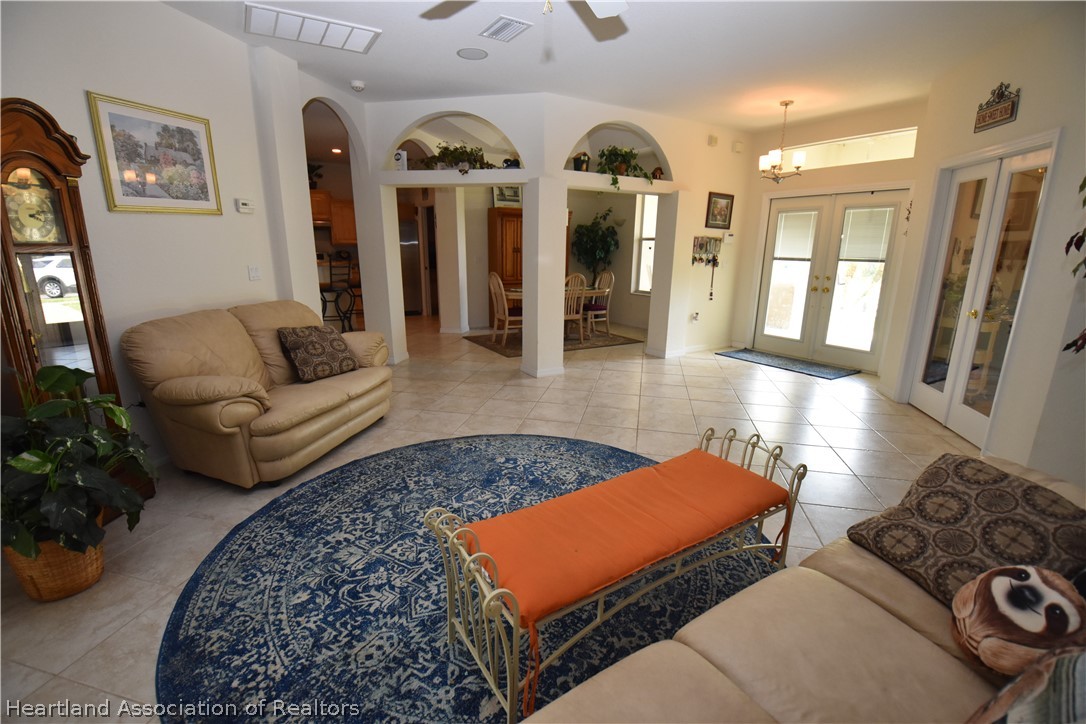 328 Mini Road Sebring, FL 33870 - Photo 8 of 35 Gallery Image 8