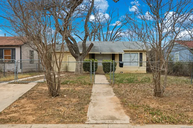 $150,000 | 507 Wright Avenue, Schertz, TX 78154