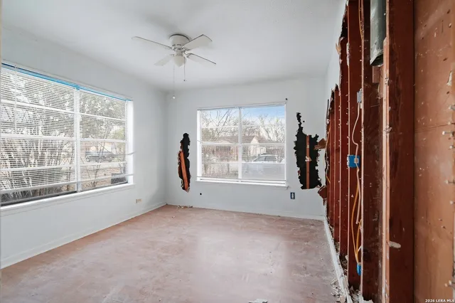 $150,000 | 507 Wright Avenue, Schertz, TX 78154