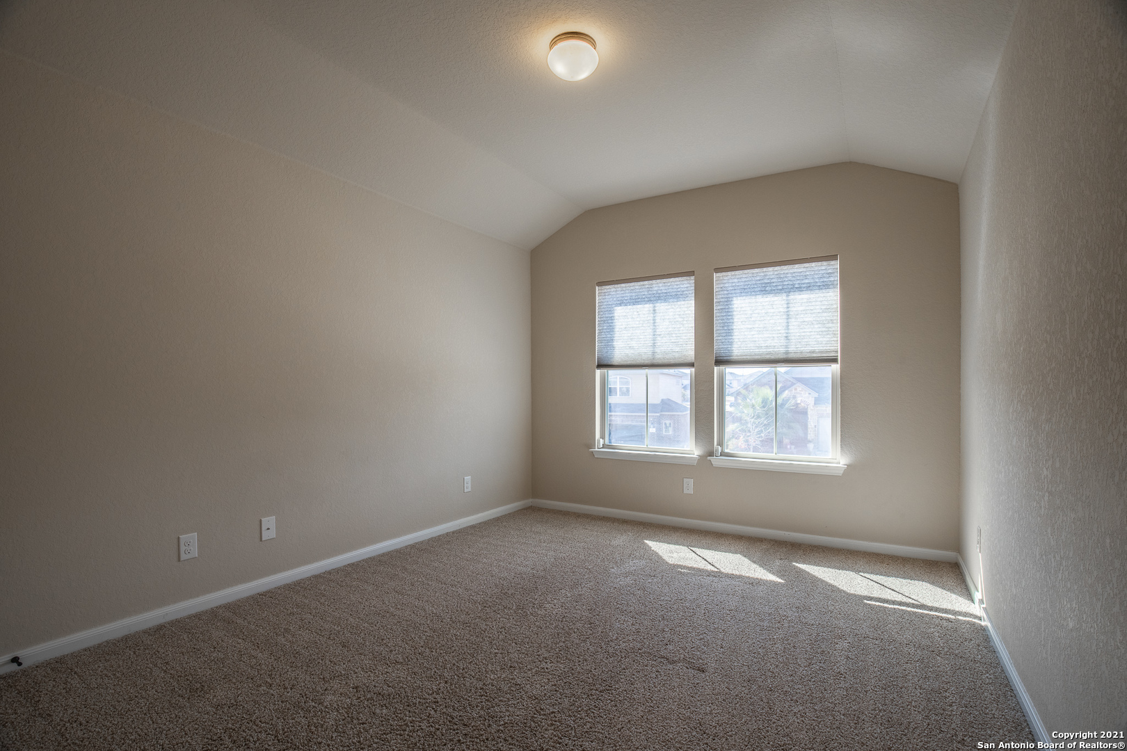 10348 Obernai Path Schertz, TX 78154 - Photo 37 of 50