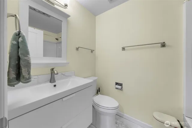 $279,000 | 2822 Garden Court, Unit B, Steilacoom, WA 98388