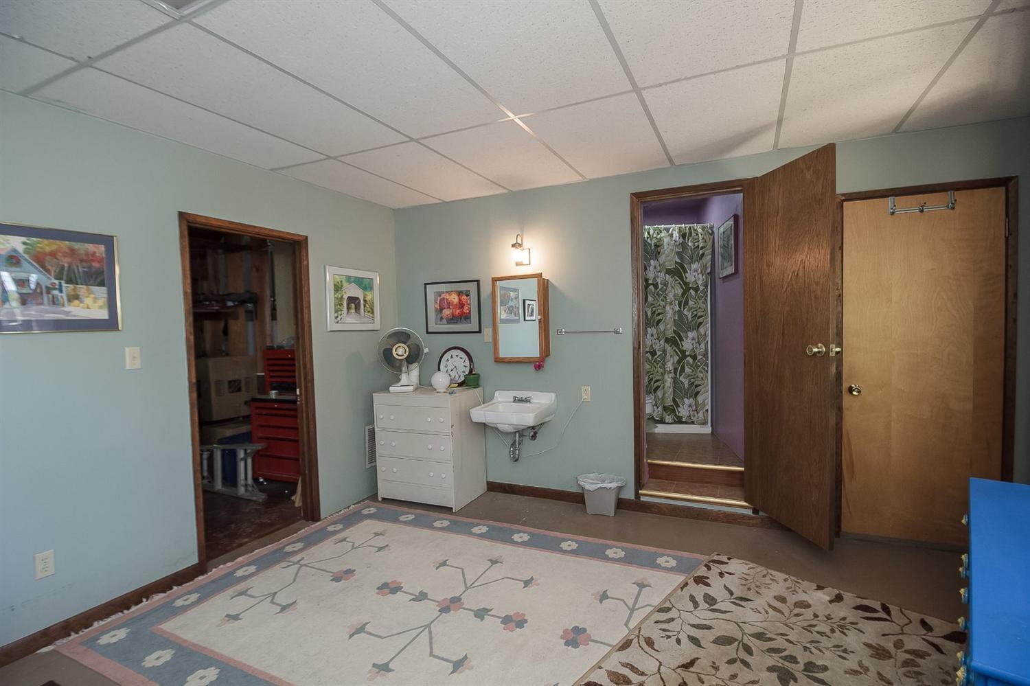 3072 Anderson Creek Road Talent, OR 97540 - Photo 22 of 35
