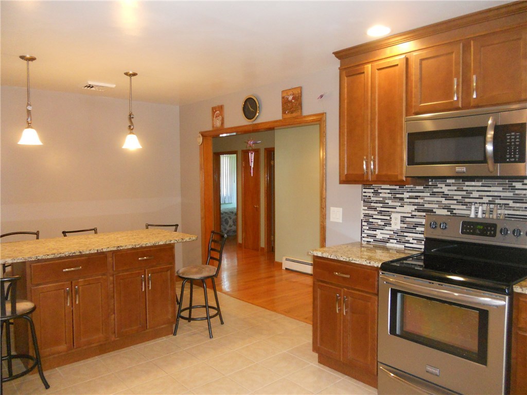12 Lawrence Road North Providence, RI 02911 - Photo 25 of 40 Gallery Image 25