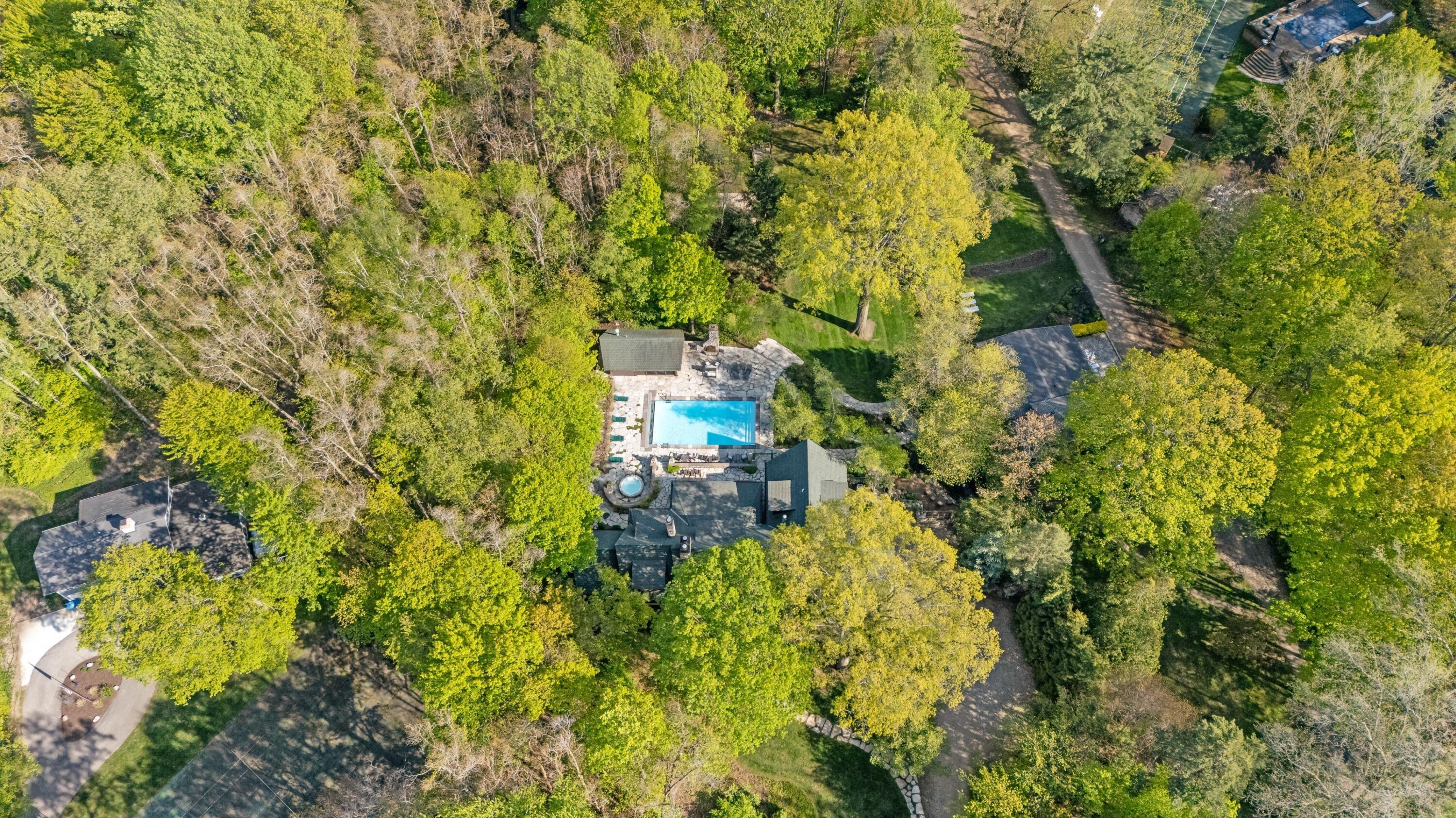 14657 Lakeshore Road Lakeside, MI 49116 - Photo 70 of 71 Drone View