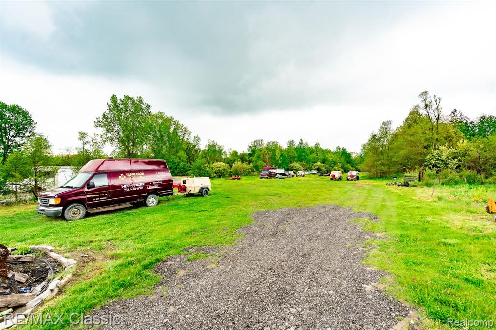 23160 Karr Road Belleville, MI 48111 - Photo 36 of 37 Gallery Image 36
