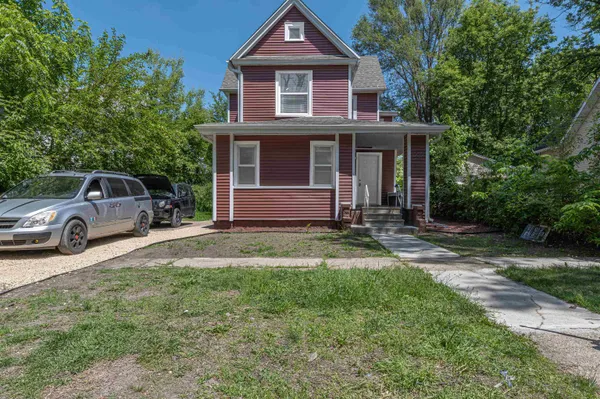 $174,900 | 1212 South 5th Street, Rockford, IL 61104