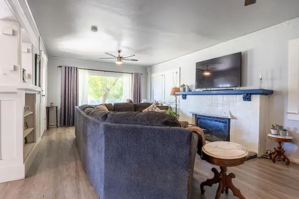 $379,800 | 3463 East Kerckhoff Avenue, Fresno, CA 93702